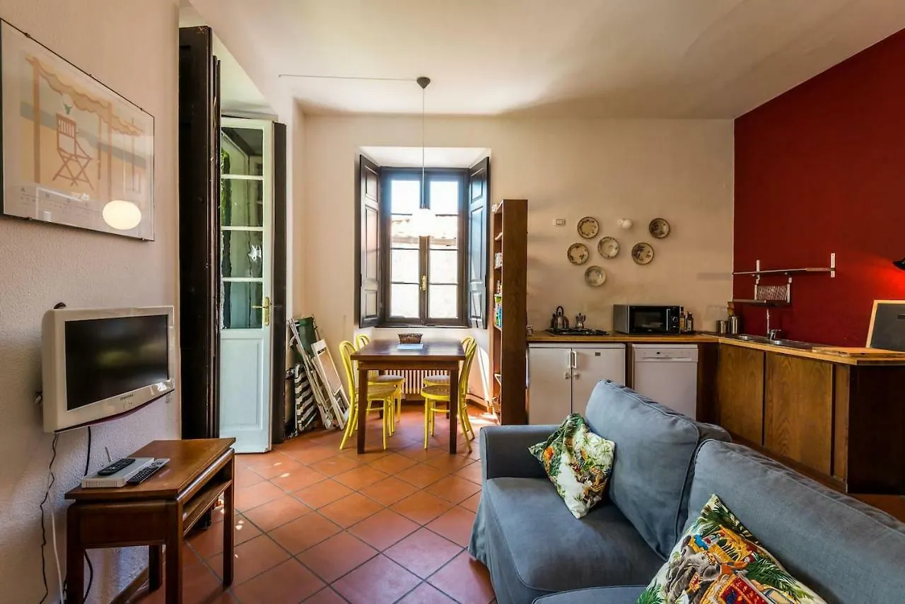 Splendida Vista Lago Casa Vacanza Via Curie Moltrasio 0*,