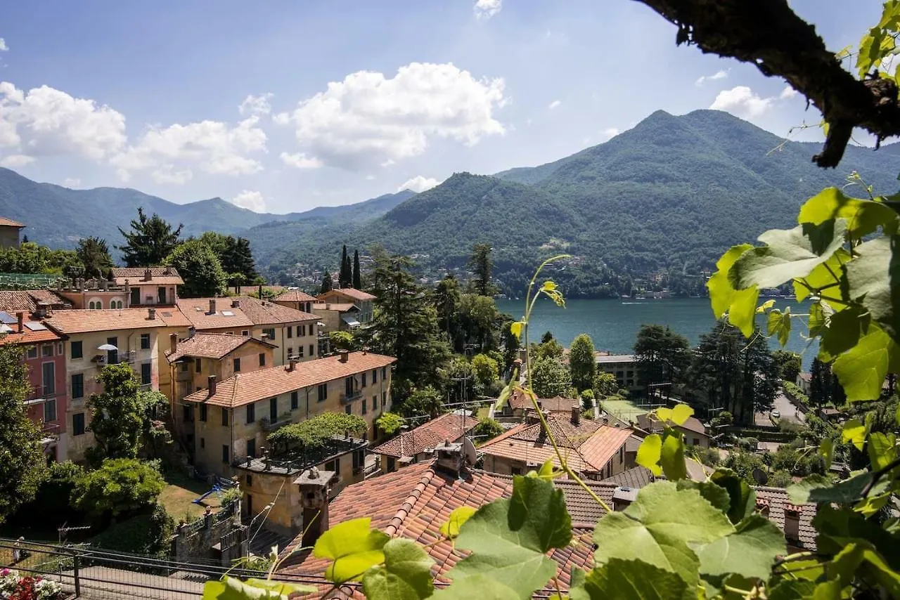 Splendida Vista Lago Casa Vacanza Via Curie Moltrasio